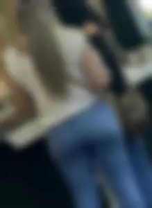 2 sexy asses in jeans. OC