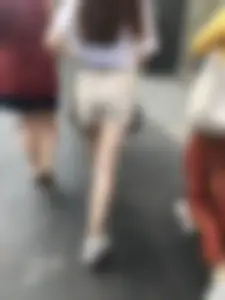 Cute Young Girl in Shorts Street And Subway Candid Gallery
