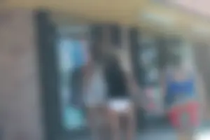 Florida beach and bikini girls