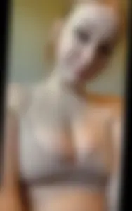 Cute girl's mirror selfies, she loves tight clothes