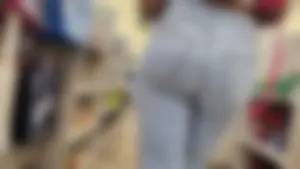 ABSOLUTE GORGEOUS EBONY FAT ASS w/ nice pedi