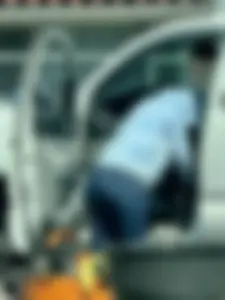 LOVE CARWASHES! Tight Latina 20’s