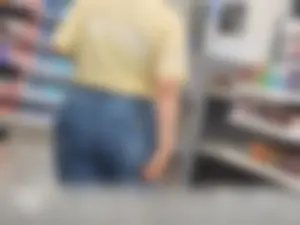 Out In The Wild 15( Latina in jeans with a donk)