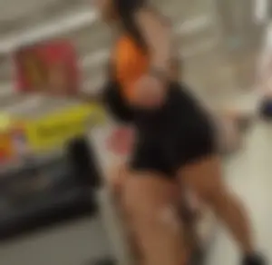 Asian girl shopping @ Walmart