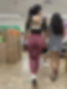 Slim latina shopping and squatting (oc)