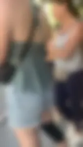 Theme Park Candid Ass With Face Shots (OC)
