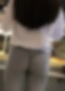 Nice Sexy Booty in Grey Pants, Creepshots in the Grocery Store