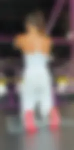 Gym ass in sweats & socks (close up)
