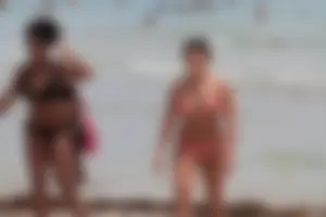 Ebony beach and bikini girls