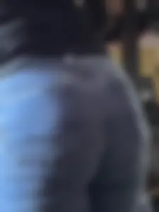 Hot milf in blue tight jeans closeup creepshots, hot ass