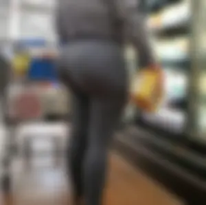 Fake Booty Mature Latina In SeeThru Leggings W/VPL