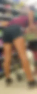 Skinny supermarket candid teen in shorts creepshots