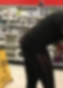 Target blonde with glasses has a nice ass in tight leggings