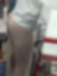 Nerdy ebony in lavender leggings