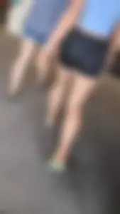 Nice Jiggly Pawg in Lose Shorts