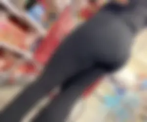 Latina milf Thicc