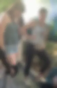 Theme Park Candid Ass With Face Shots (OC)