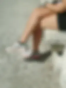 Sexy Crossed Candid Legs Park Creepshot
