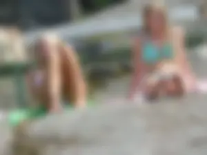 Bikini girls