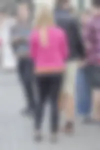 Blonde chicks ass in tight leggings