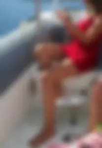 Candid girls in public showing nice legs and feet