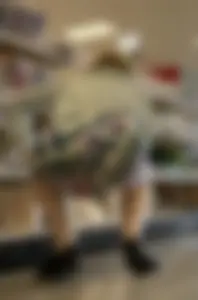 Stick that ass out