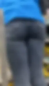 White Walmart Associate Showing Off Ass