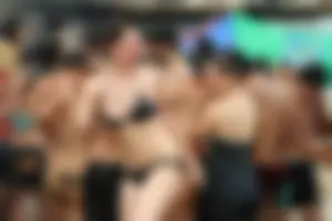 Boryeong Mud Fest 2008 girls mostly in bikinis