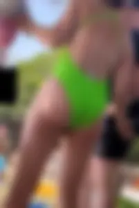Hot MILF in Green Swimsuit - Nice Ass
