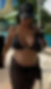 NICE BIG TITS IN BIKINI @ WATERPARK