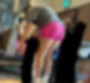 Feeling pretty in pink  multiple ass shots in shorts