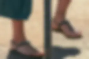 Huge collection of legs and feet photos taken in pubilc places