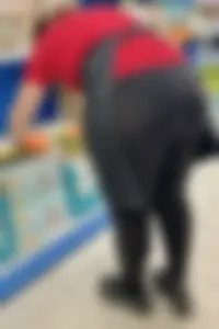 Sexy Milf Show Big Ass  Shiny Leggings (not OC)