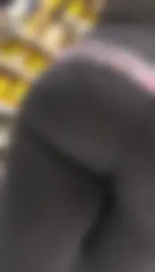 Thick mixed girl in leggings whaletail tease