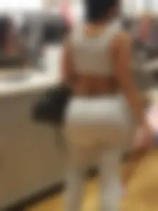 Big Azz w tits hanging in mall 3 parts