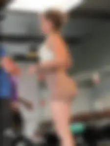 PAWG Baddie Blonde Best Ass In Gym (Not OC)