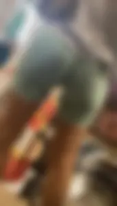 Small comp of some nice shots (cleavage, frontal, booty)
