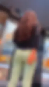 It might not be OC, but I bet this ASS will make green your new favorite color! (NOT OC)
