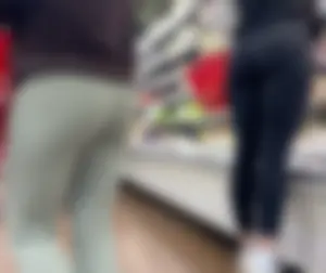 Petite Latina with fit ass in leggings