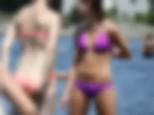 Bikini girls