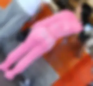 Bubble butt Latina Milf