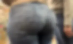 My greatest cap session yet (PAWG milf and her slim friend)