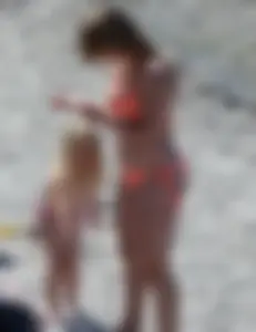 Bikini girls