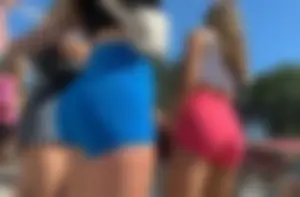 (OC) PINK BLUE LULU TIGHT SHORTS🍑