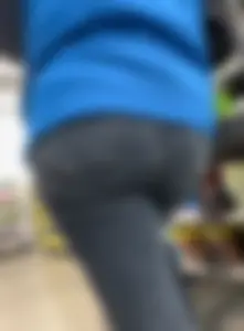 White Walmart Associate Showing Off Ass