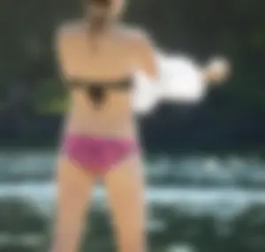 Bikini girls