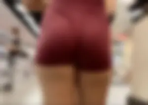 Latina sisters