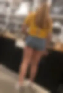 Thick Chubby Teen Tight Booty Shorts!