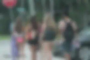 Various sexy Florida beach and bikini girls