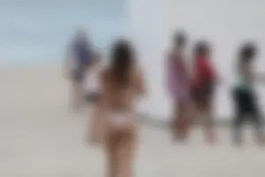 Candid Florida beach and bikini girls